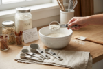 Pestsafe Adjustable Measuring Cup and Spoon Set, 5-Piece - Image 3